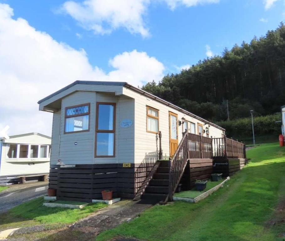 Spacious Luxury Escape With Sea Views And Pet Friendly At Clarach Bay Aberystwyth Exteriör bild